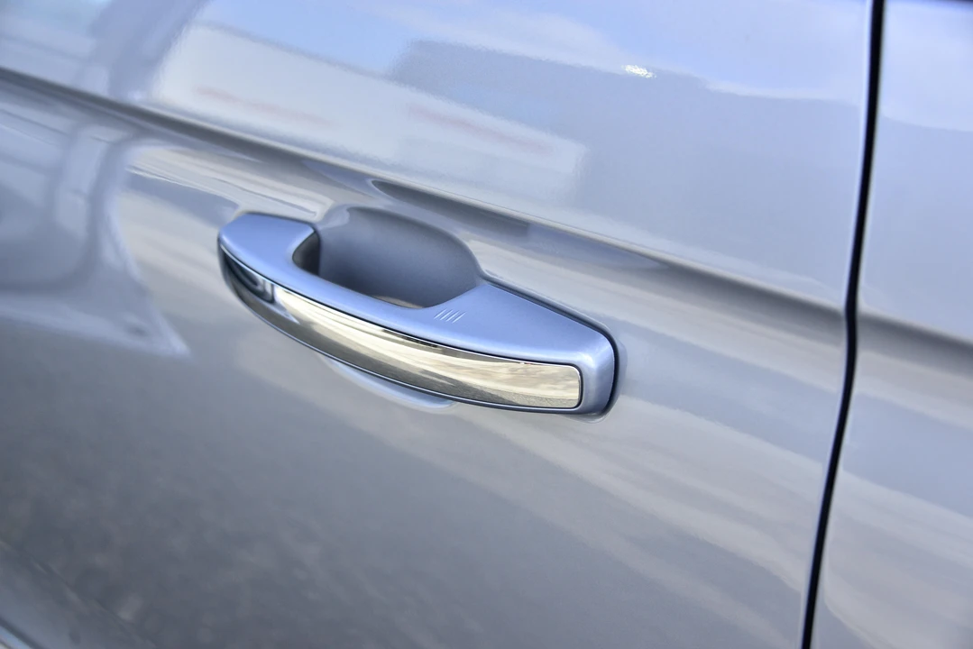 2019 Lincoln Navigator 4th Gen - Image 25 of 31