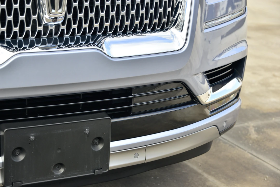 2019 Lincoln Navigator 4th Gen - Image 18 of 31