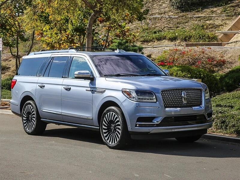 2019 Lincoln Navigator 4th Gen - Image 9 of 21