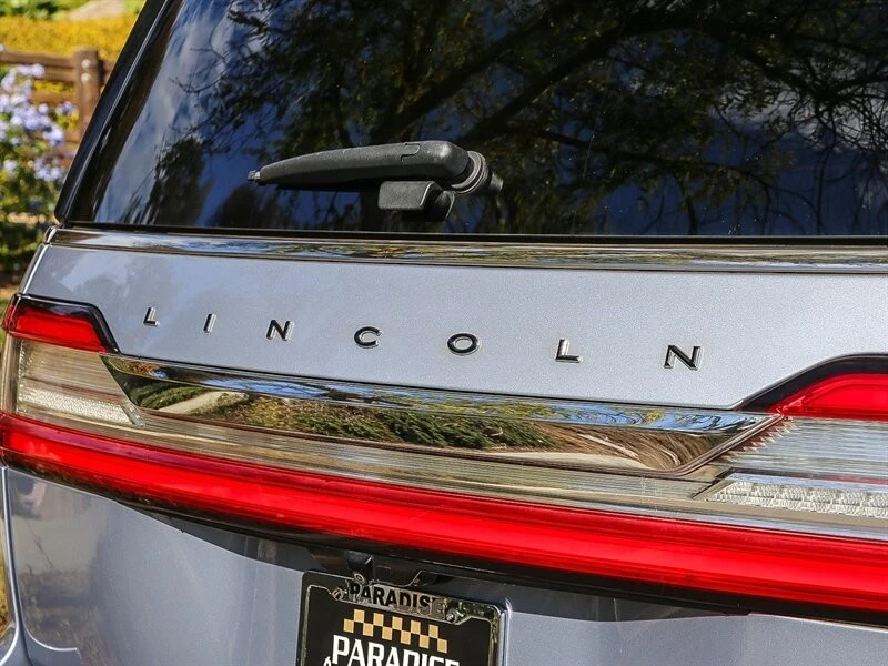 2019 Lincoln Navigator 4th Gen - Image 16 of 21