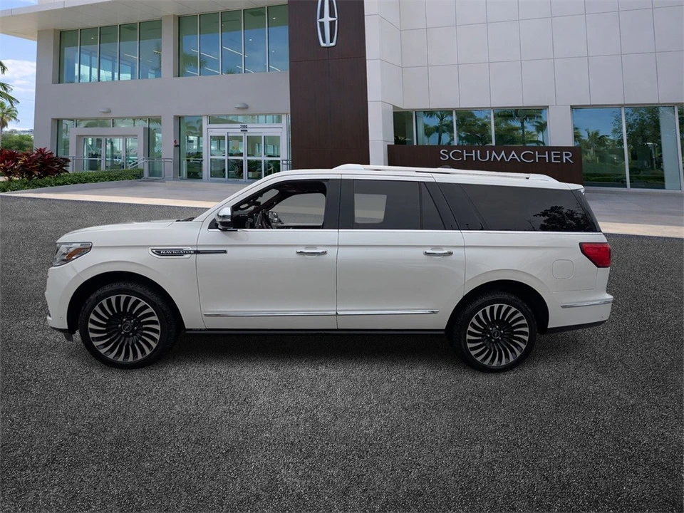 2019 Lincoln Navigator 4th Gen - Image 4 of 12