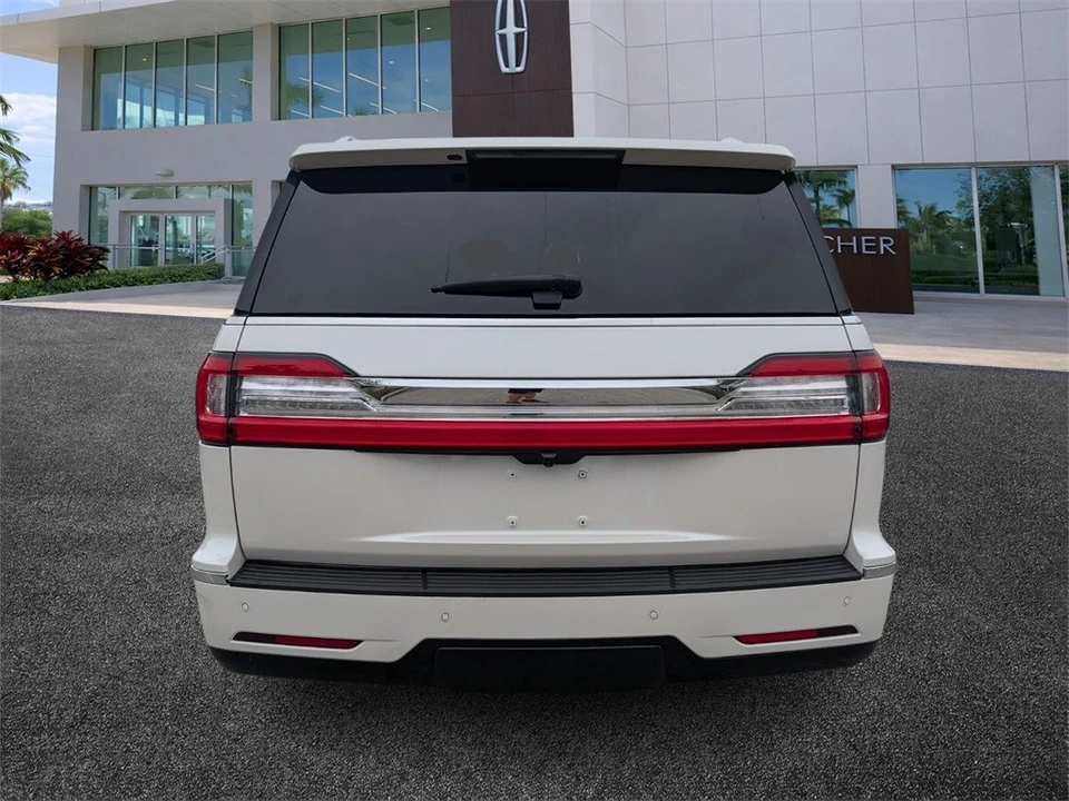 2019 Lincoln Navigator 4th Gen - Image 6 of 12