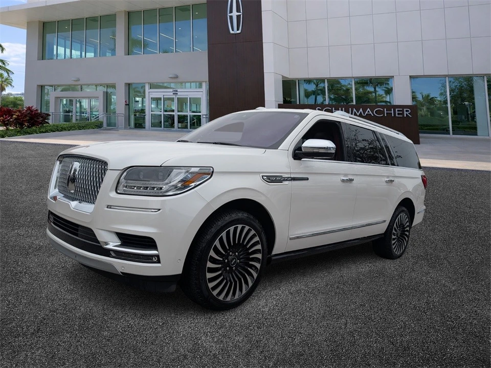 2019 Lincoln Navigator 4th Gen - Image 3 of 12