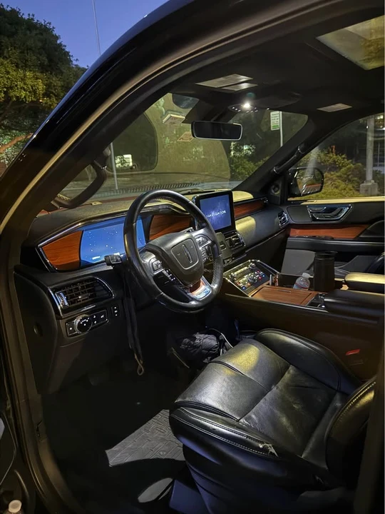 2019 Lincoln Navigator 4th Gen - Image 6 of 9