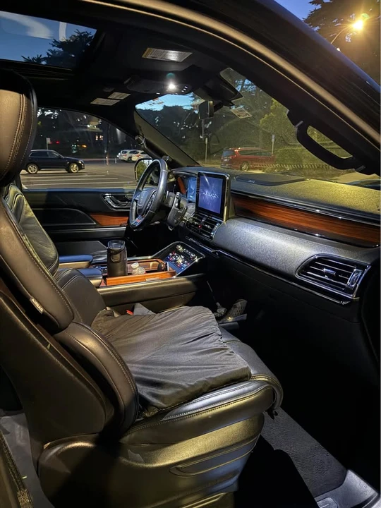 2019 Lincoln Navigator 4th Gen - Image 7 of 9