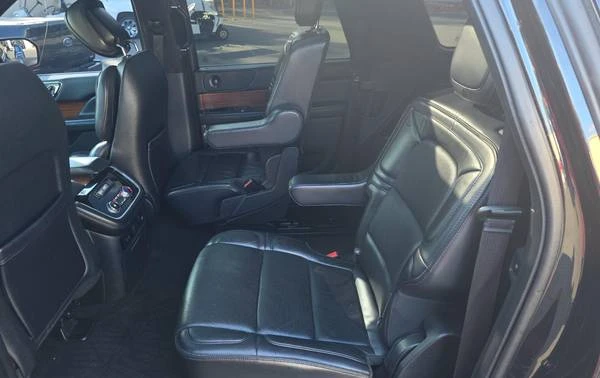 2019 Lincoln Navigator 4th Gen - Image 6 of 9