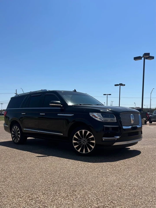 2019 Lincoln Navigator 4th Gen - Image 2 of 7