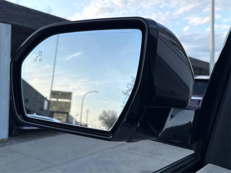 2019 Lincoln Navigator 4th Gen - Image 17 of 21