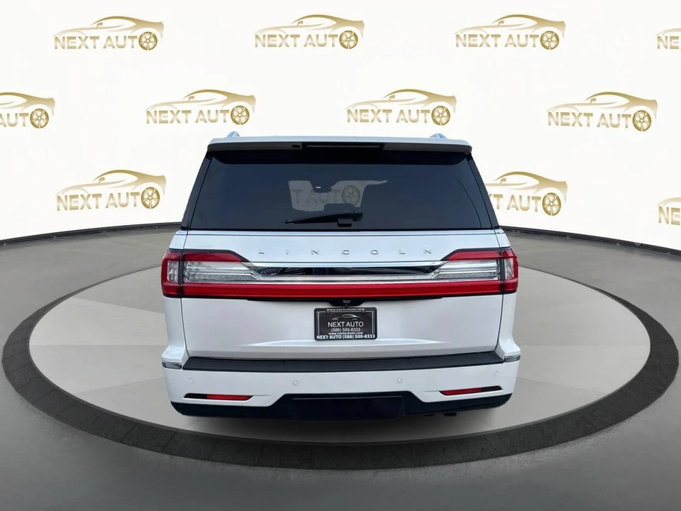 2019 Lincoln Navigator 4th Gen - Image 4 of 21