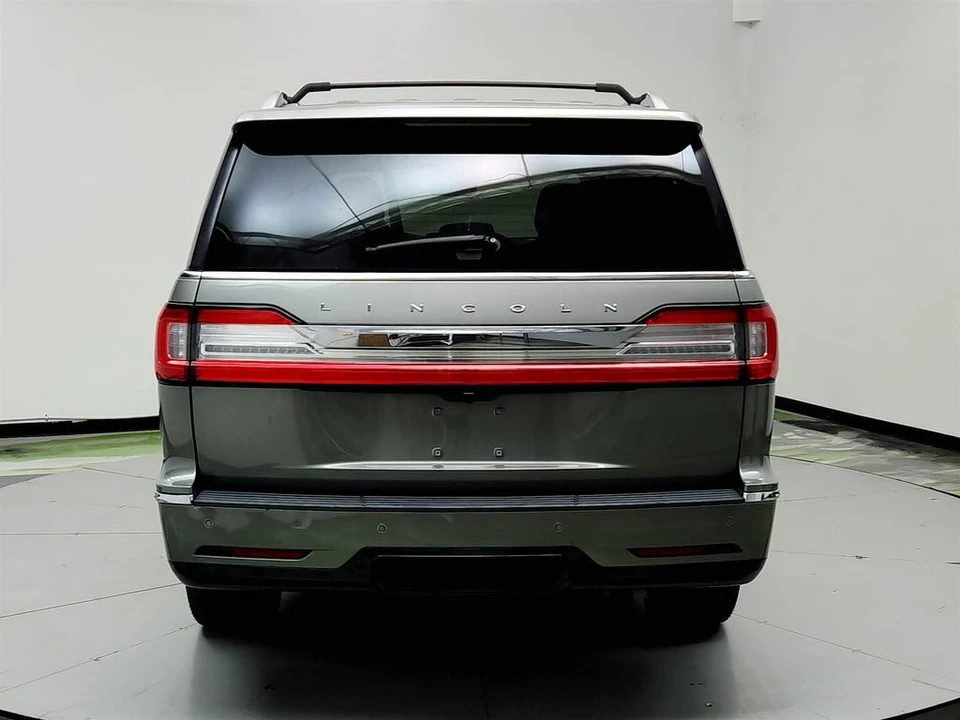 2019 Lincoln Navigator 4th Gen - Image 6 of 21