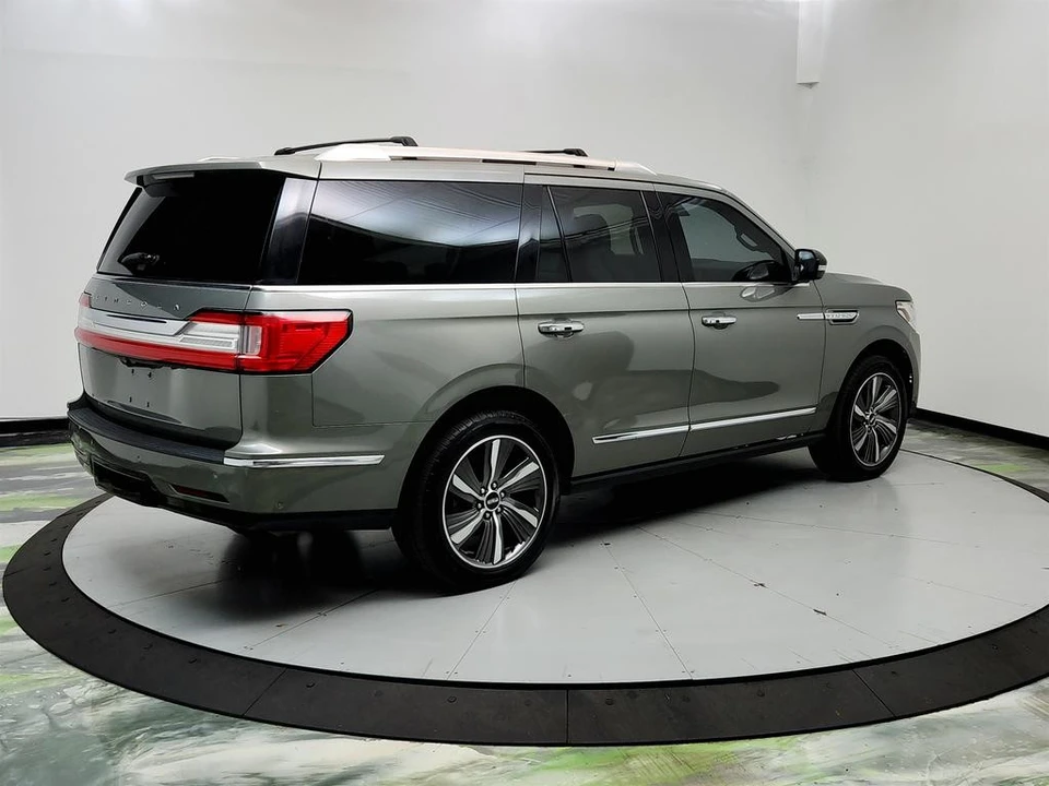 2019 Lincoln Navigator 4th Gen - Image 5 of 21