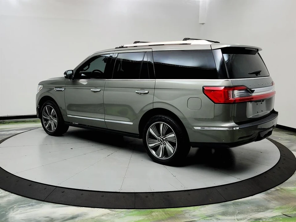 2019 Lincoln Navigator 4th Gen - Image 7 of 21