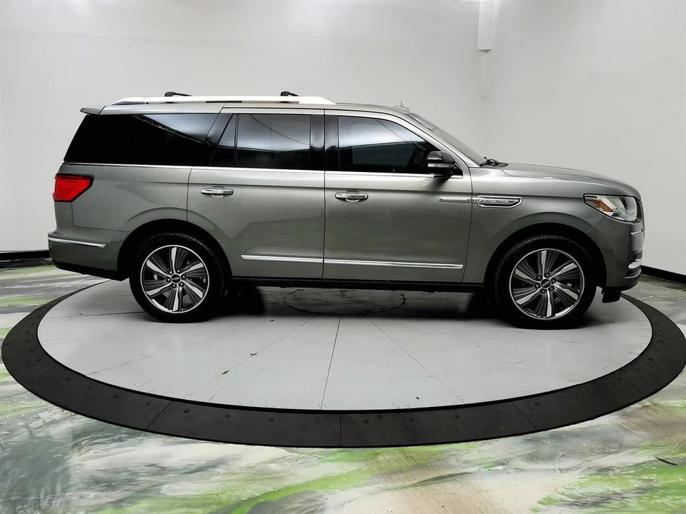 2019 Lincoln Navigator 4th Gen - Image 4 of 21