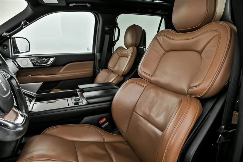 2019 Lincoln Navigator 4th Gen - Image 19 of 21