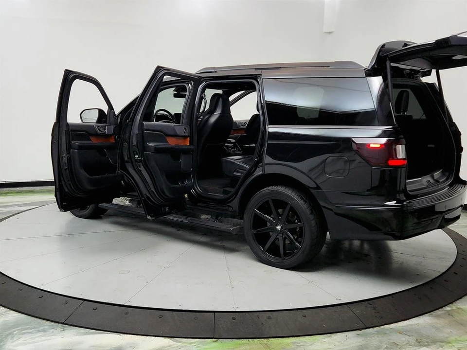 2019 Lincoln Navigator 4th Gen - Image 12 of 12