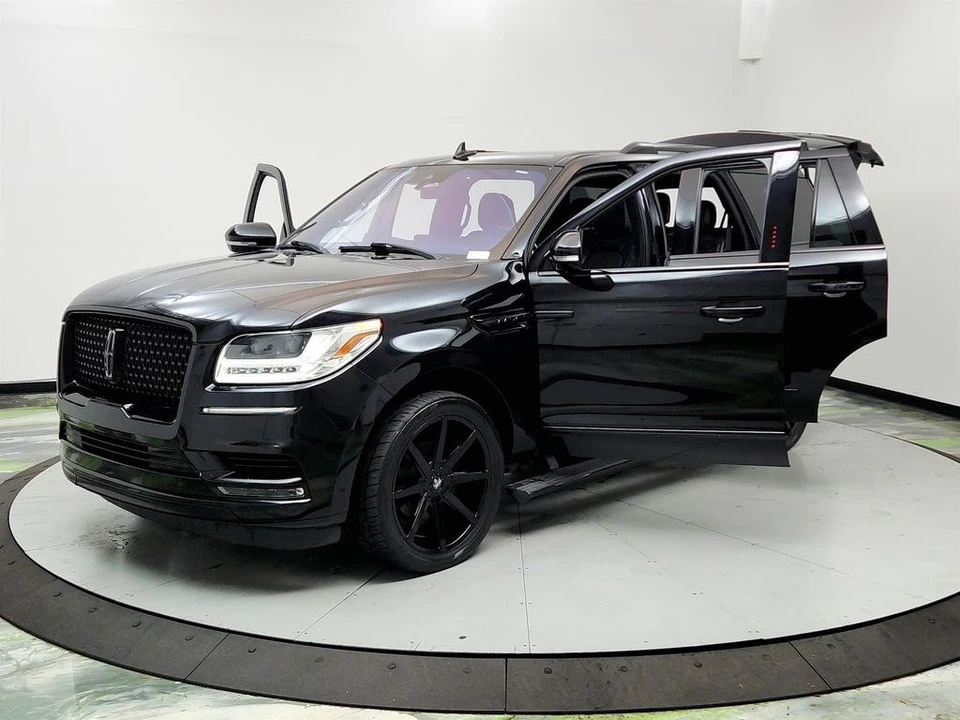 2019 Lincoln Navigator 4th Gen - Image 9 of 12