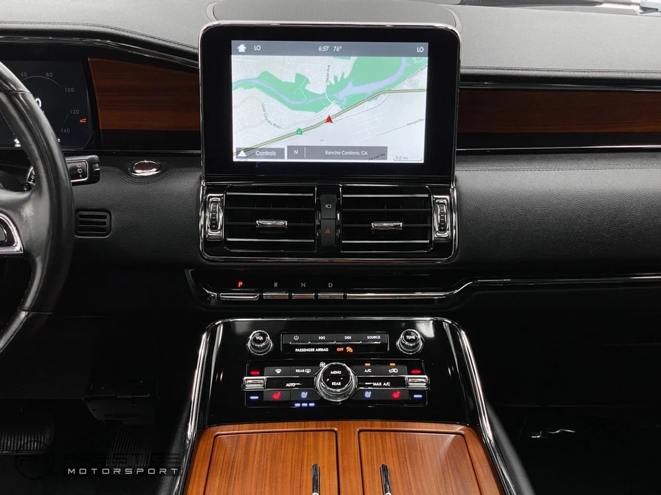 2019 Lincoln Navigator 4th Gen - Image 20 of 21