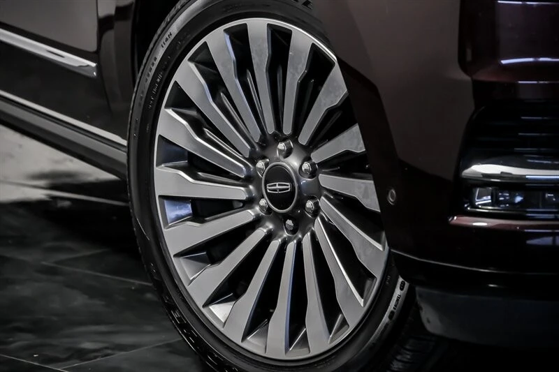 2019 Lincoln Navigator 4th Gen - Image 3 of 21