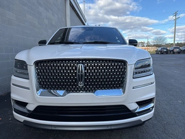 2019 Lincoln Navigator 4th Gen - Image 3 of 12