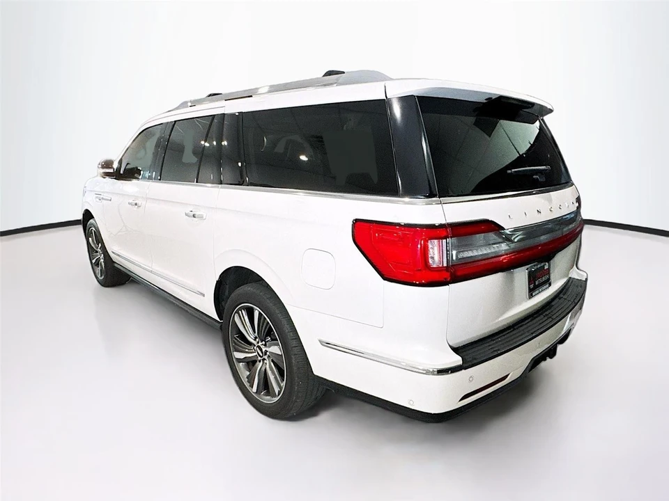 2019 Lincoln Navigator 4th Gen - Image 4 of 16
