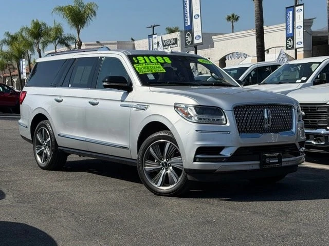 2019 Lincoln Navigator 4th Gen - Image 2 of 12