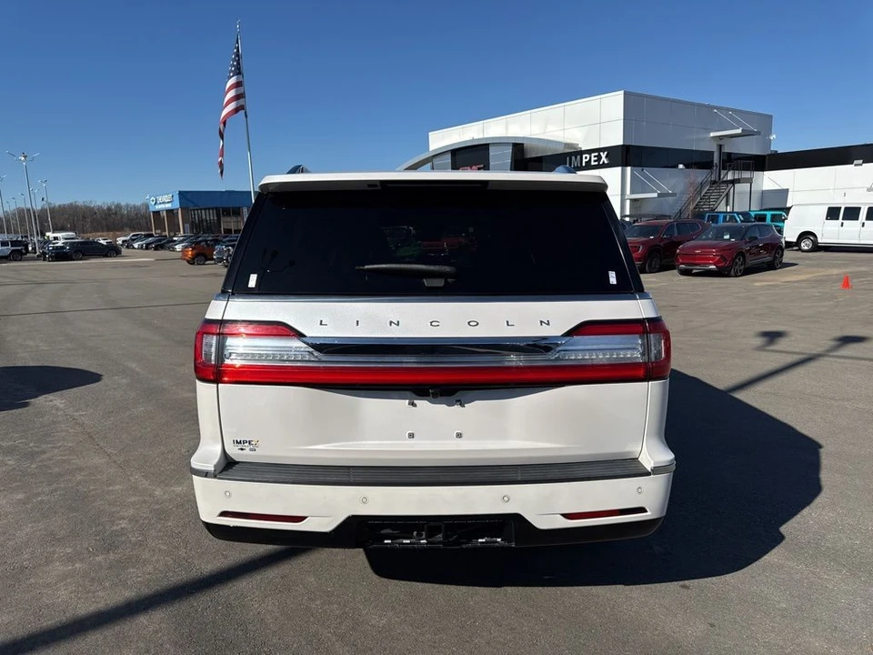 2019 Lincoln Navigator 4th Gen - Image 4 of 12