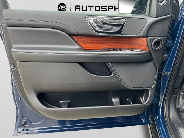 2019 Lincoln Navigator 4th Gen - Image 14 of 21