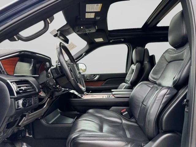 2019 Lincoln Navigator 4th Gen - Image 17 of 21