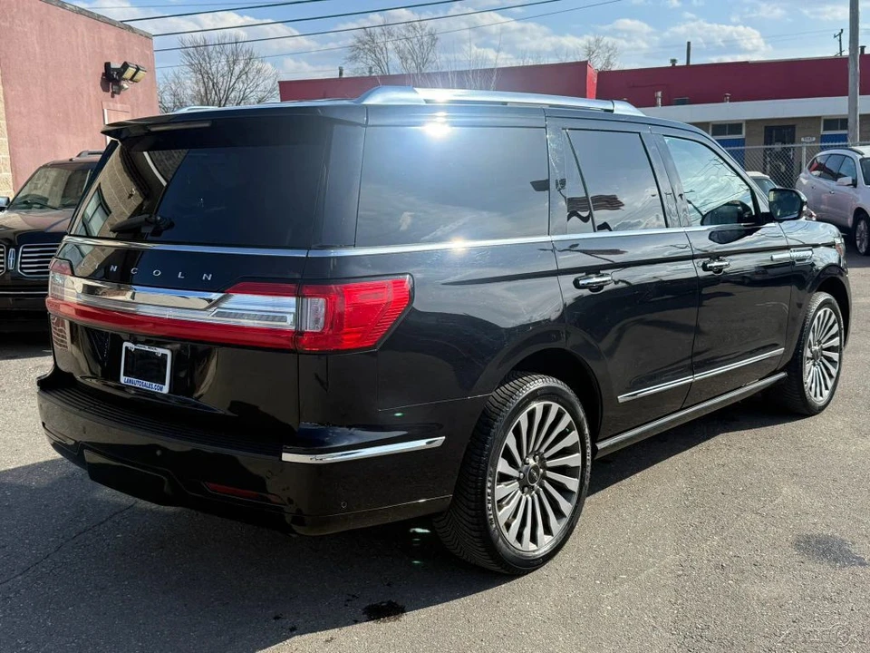 2019 Lincoln Navigator 4th Gen - Image 5 of 12