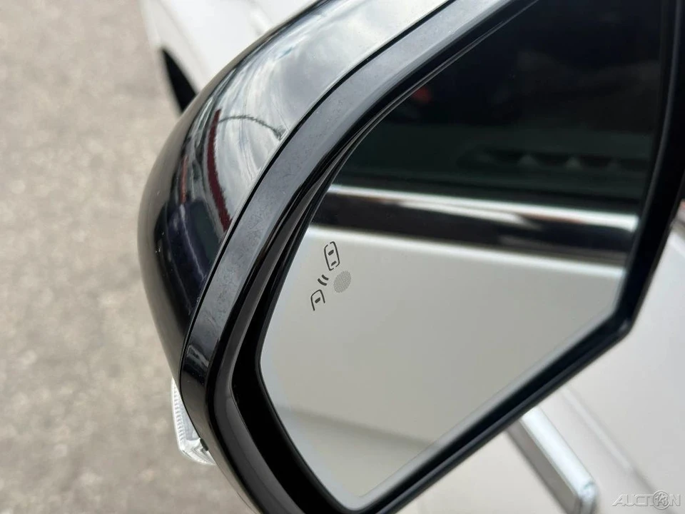 2019 Lincoln Navigator 4th Gen - Image 14 of 21
