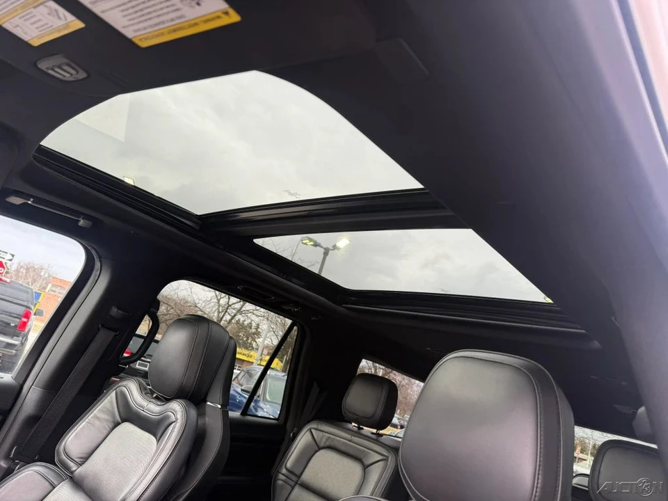2019 Lincoln Navigator 4th Gen - Image 19 of 21