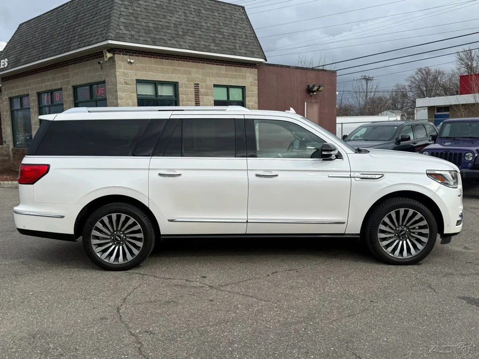 2019 Lincoln Navigator 4th Gen - Image 4 of 21