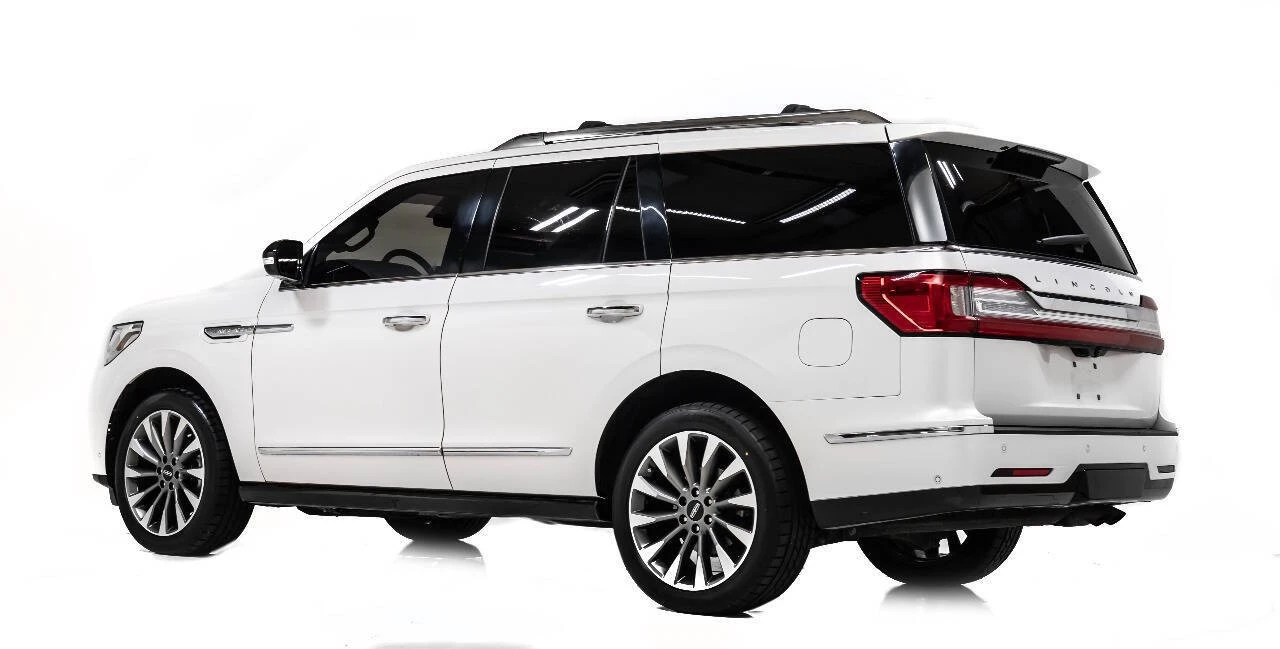 2019 Lincoln Navigator 4th Gen - Image 4 of 12