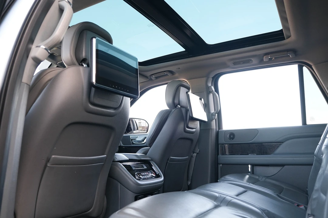 2019 Lincoln Navigator 4th Gen - Image 21 of 21