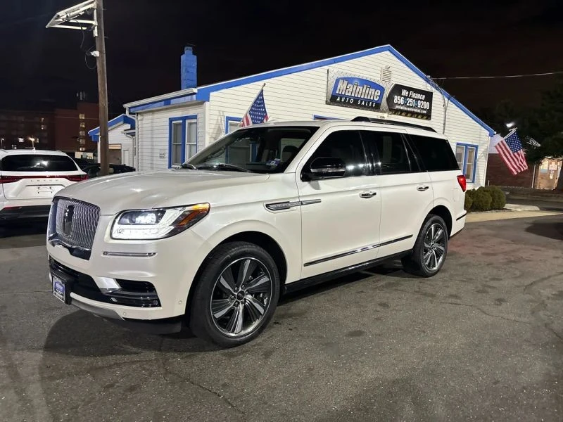 2019 Lincoln Navigator 4th Gen - Image 3 of 12