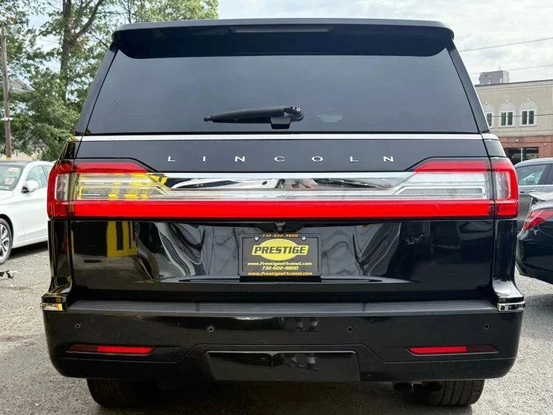 2019 Lincoln Navigator 4th Gen - Image 5 of 12