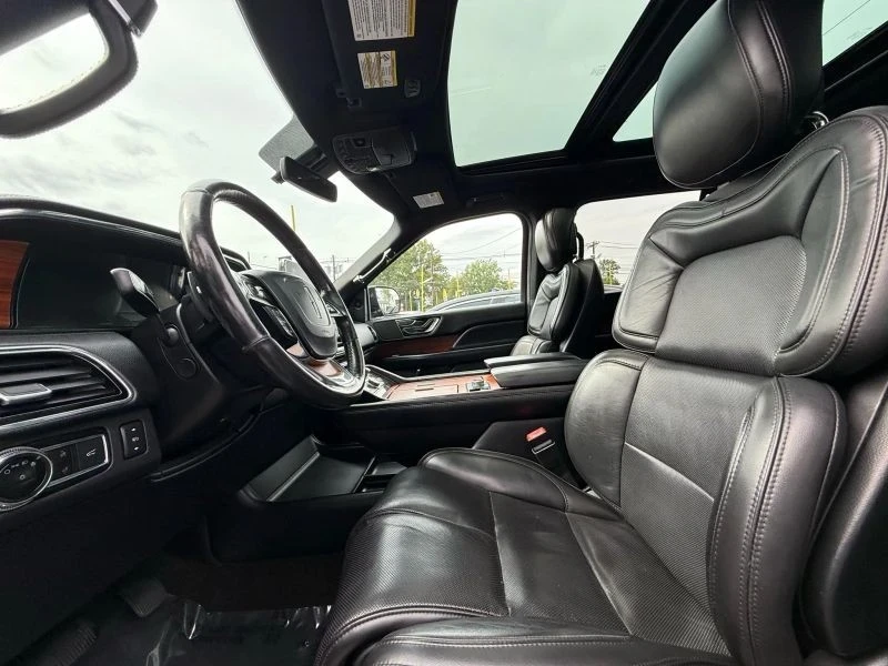 2019 Lincoln Navigator 4th Gen - Image 8 of 12