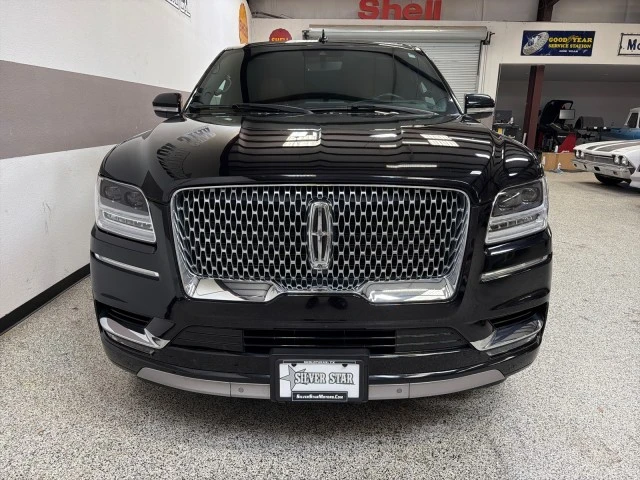 2019 Lincoln Navigator 4th Gen - Image 2 of 21