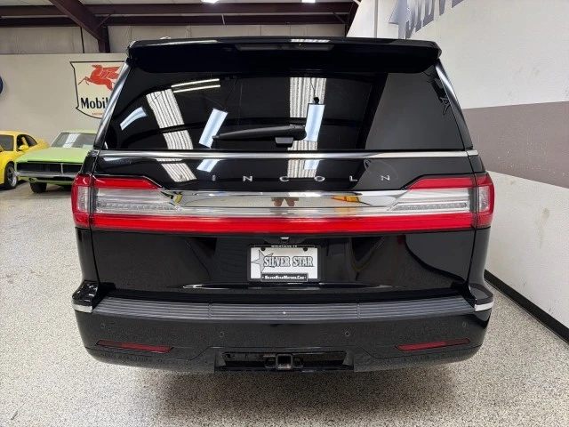 2019 Lincoln Navigator 4th Gen - Image 8 of 21