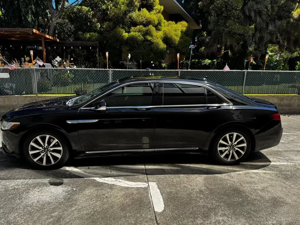2019 Lincoln Continental 10th Gen - Image 7 of 8