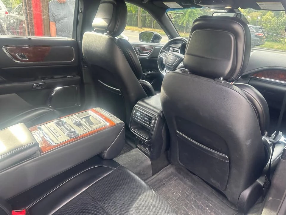 2019 Lincoln Continental 10th Gen - Image 15 of 20