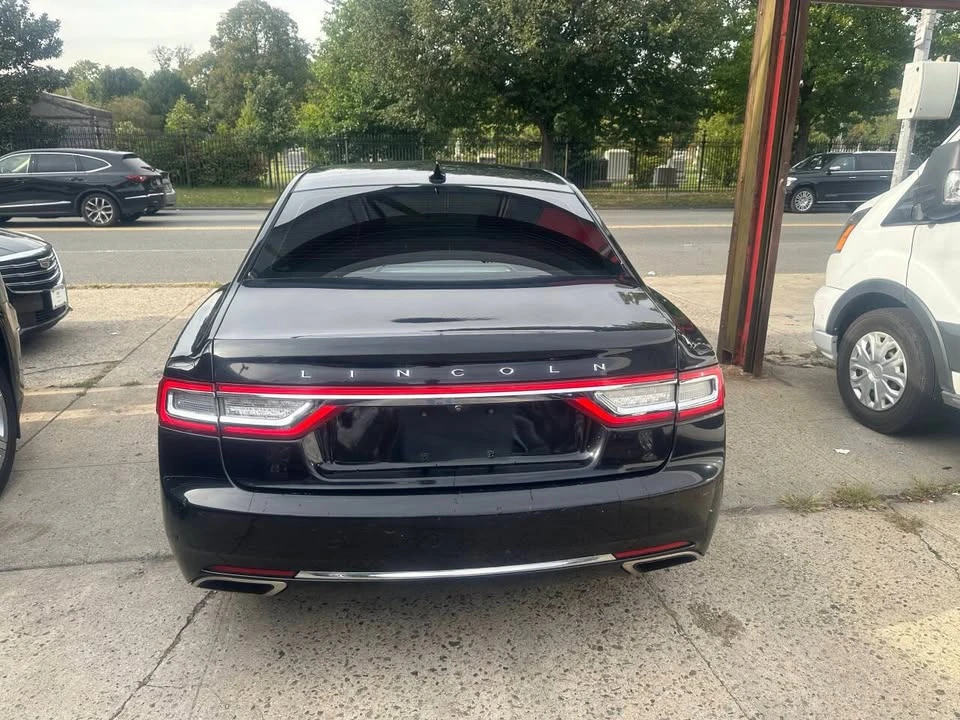 2019 Lincoln Continental 10th Gen - Image 4 of 20