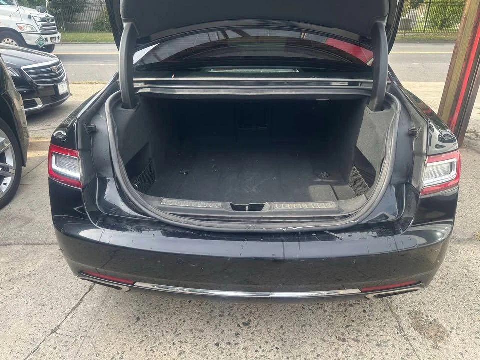 2019 Lincoln Continental 10th Gen - Image 6 of 20