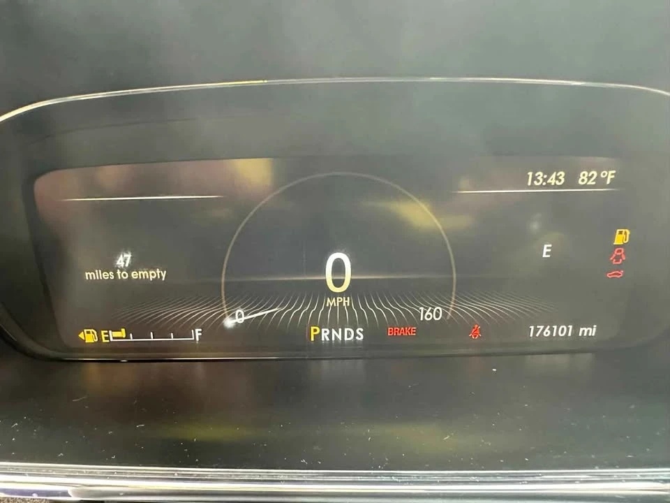 2019 Lincoln Continental 10th Gen - Image 7 of 9