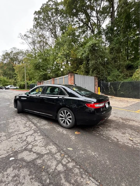 2019 Lincoln Continental 10th Gen - Image 6 of 13