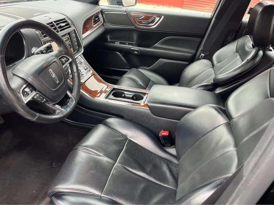 2019 Lincoln Continental 10th Gen - Image 9 of 16