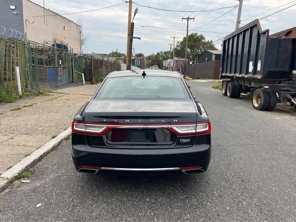 2019 Lincoln Continental 10th Gen - Image 5 of 16