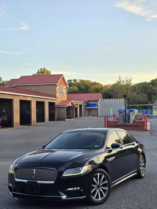 2019 Lincoln Continental 10th Gen - Image 3 of 12