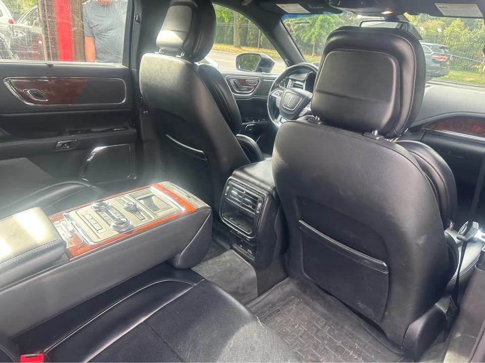2019 Lincoln Continental 10th Gen - Image 10 of 19