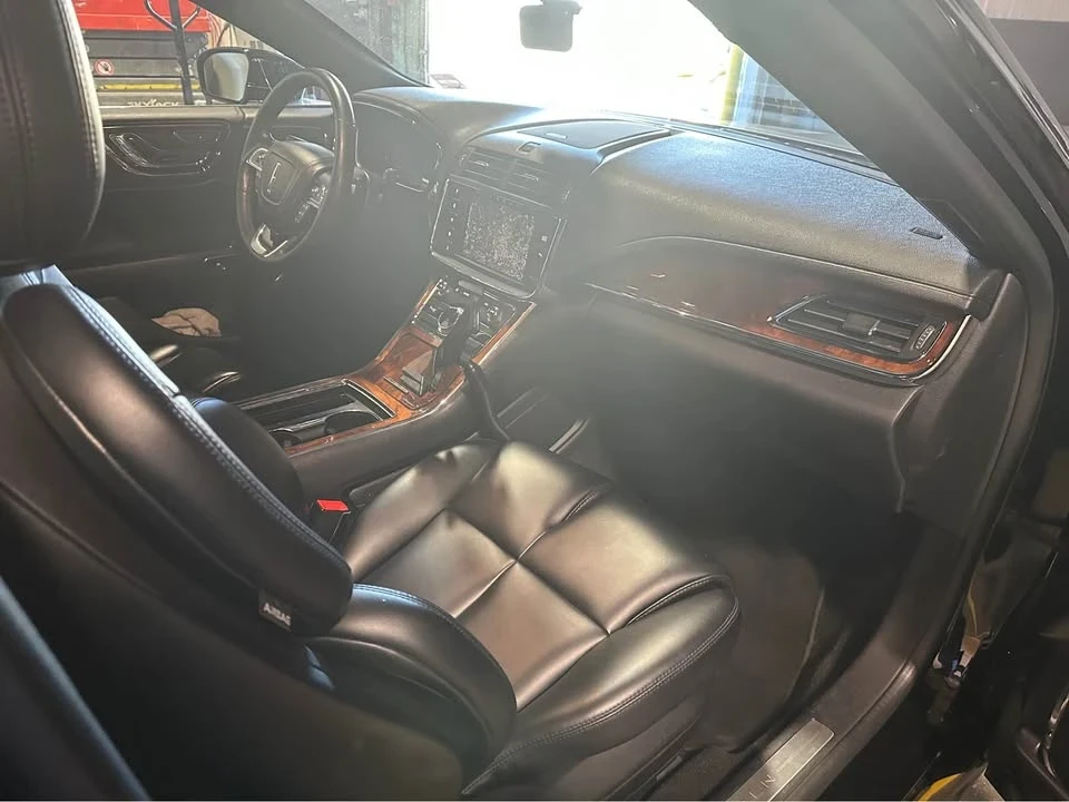2019 Lincoln Continental 10th Gen - Image 3 of 7